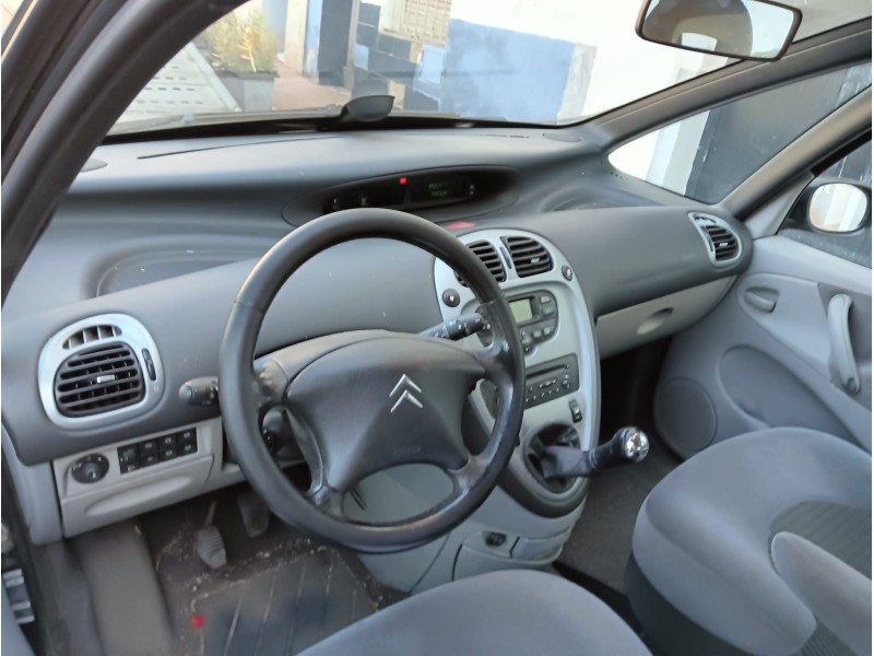 citroën xsara picasso (n68) del año 2007