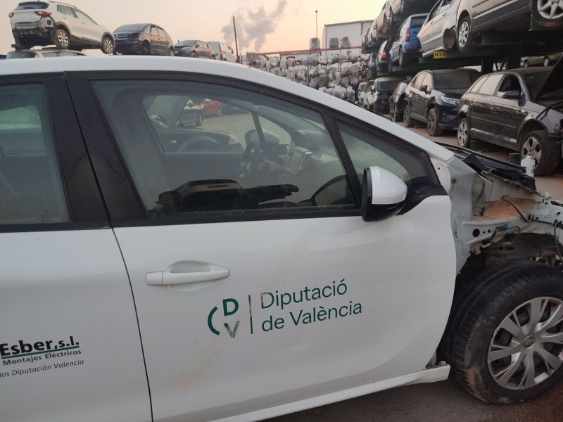 Recambio de puerta delantera derecha para peugeot 208 i (ca_, cc_) 1.5 bluehdi 100 referencia OEM IAM   