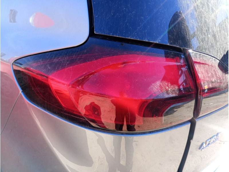 Recambio de piloto trasero izquierdo para opel zafira tourer c (p12) 2.0 cdti (75) referencia OEM IAM   