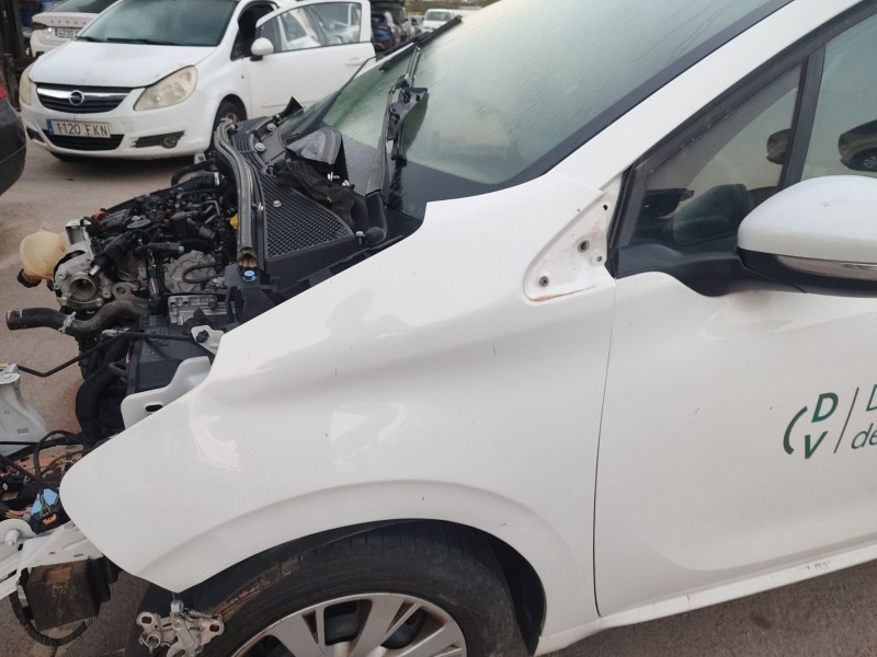 Recambio de aleta delantera izquierda para peugeot 208 i (ca_, cc_) 1.5 bluehdi 100 referencia OEM IAM   