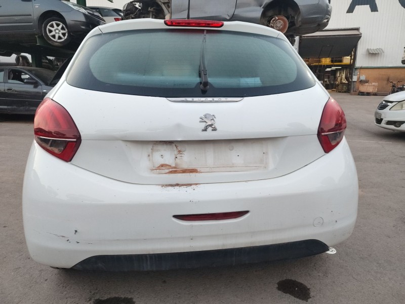 Recambio de paragolpes trasero para peugeot 208 i (ca_, cc_) 1.5 bluehdi 100 referencia OEM IAM   