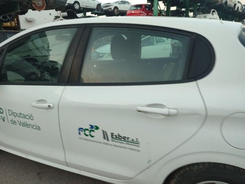 peugeot 208 i (ca_, cc_) del año 2018