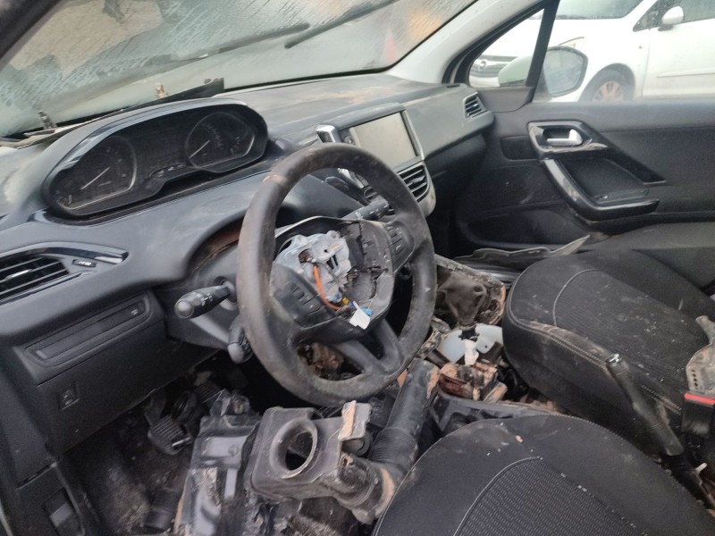 peugeot 208 i (ca_, cc_) del año 2018