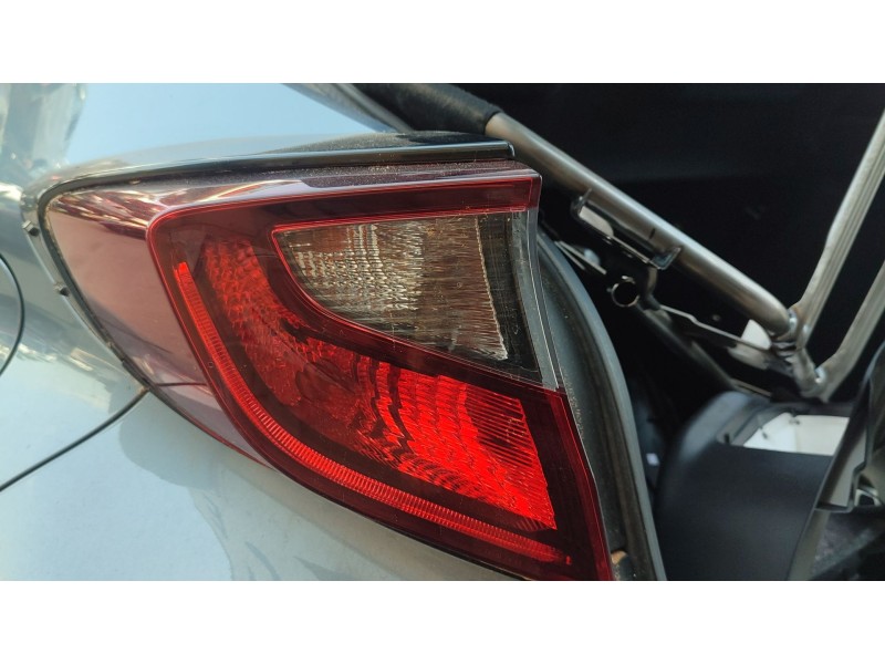 Recambio de piloto trasero izquierdo para toyota c-hr (_x1_) 1.8 hybrid (zyx10_, zyx11_) referencia OEM IAM   