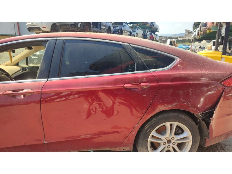 Recambio de puerta trasera izquierda para ford mondeo v hatchback (ce) 2.0 tdci referencia OEM IAM   