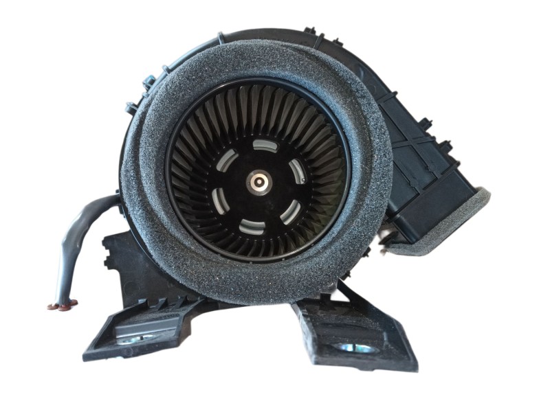 Recambio de ventilador calefaccion para toyota c-hr (_x1_) 1.8 hybrid (zyx10_, zyx11_) referencia OEM IAM   
