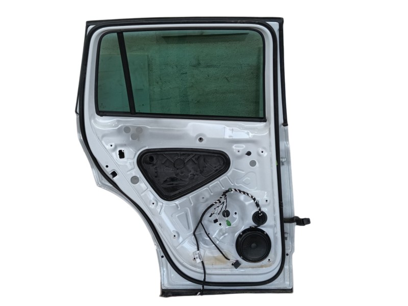 Recambio de puerta trasera izquierda para volkswagen tiguan (ad1, ax1) 2.0 tdi referencia OEM IAM 5NA833055J 5NA839915 