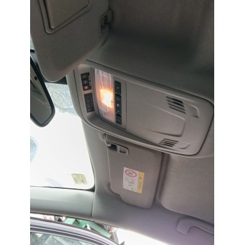 LUZ INTERIOR DELANTERA CENTRAL 13467030 
