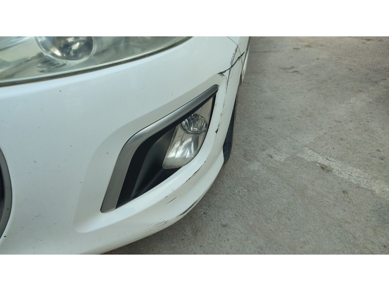 Recambio de faro antiniebla izquierdo para peugeot 308 i (4a_, 4c_) 1.6 hdi referencia OEM IAM   