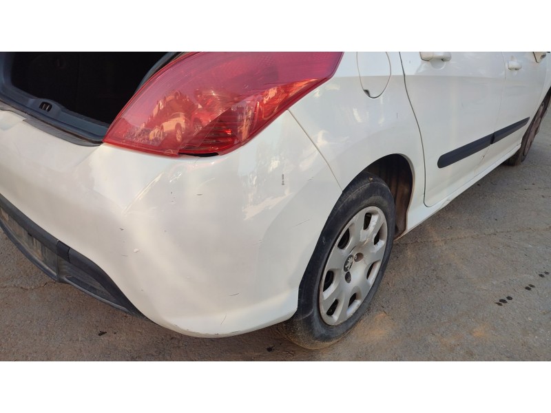 Recambio de paragolpes trasero para peugeot 308 i (4a_, 4c_) 1.6 hdi referencia OEM IAM   