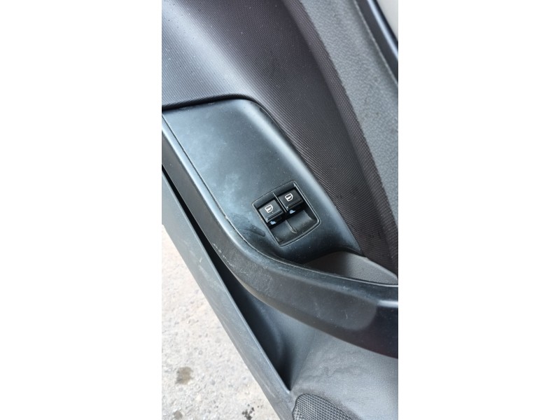 Recambio de mando elevalunas delantero izquierdo para seat ibiza iv (6j5, 6p1) 1.2 tdi referencia OEM IAM   