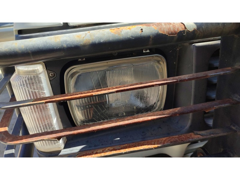 Recambio de faro derecho para nissan patrol iii/2 hardtop (k260) 2.8 d referencia OEM IAM   