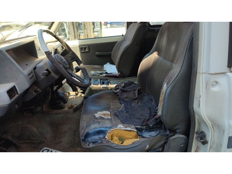 nissan patrol iii/2 hardtop (k260) del año 1992