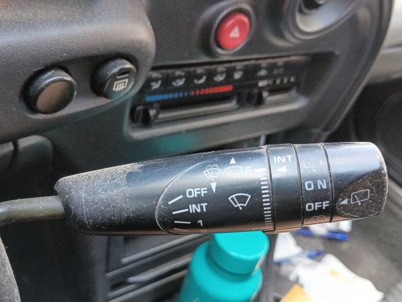 Recambio de mando limpia para mazda mx-3 (ec) 1.6 i referencia OEM IAM   