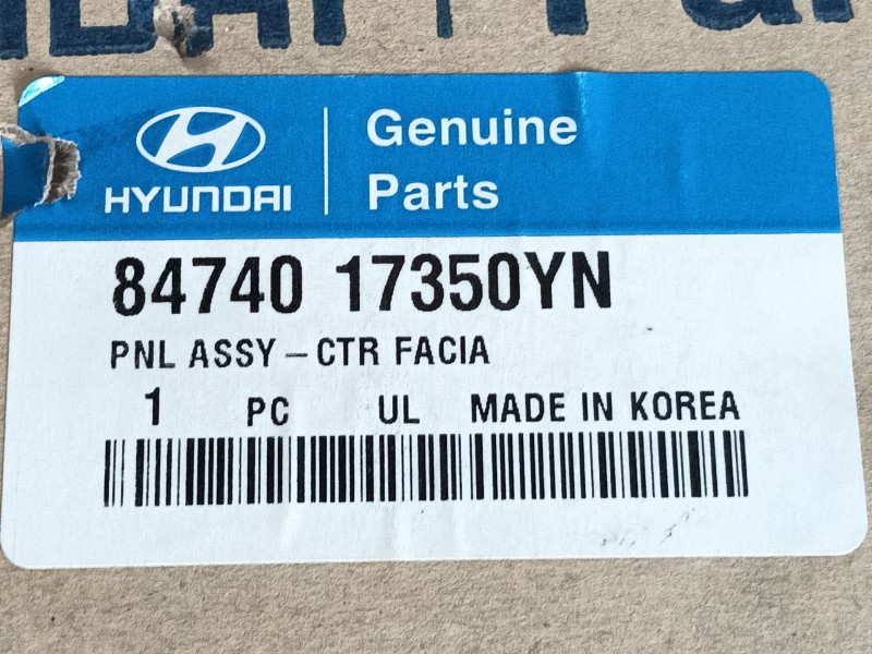 Recambio de moldura para hyundai matrix (fc) 1.6 referencia OEM IAM 8474017350YN 8474217100 