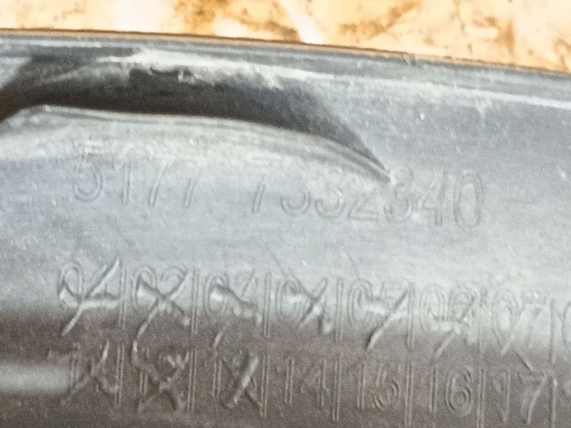 Recambio de aletin trasero derecho para bmw x1 (f48) sdrive 18 d referencia OEM IAM 51777332340  