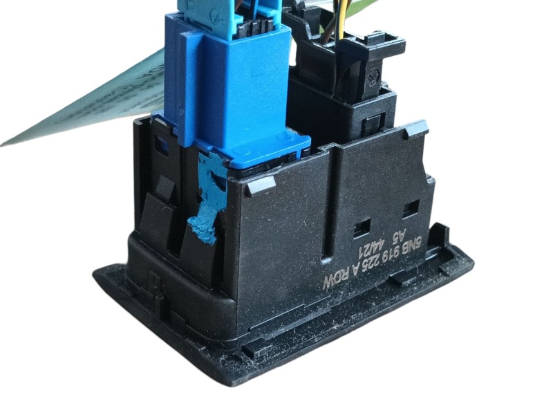 Recambio de warning para volkswagen tiguan (ad1, ax1) 2.0 tdi referencia OEM IAM  5NB919225A 