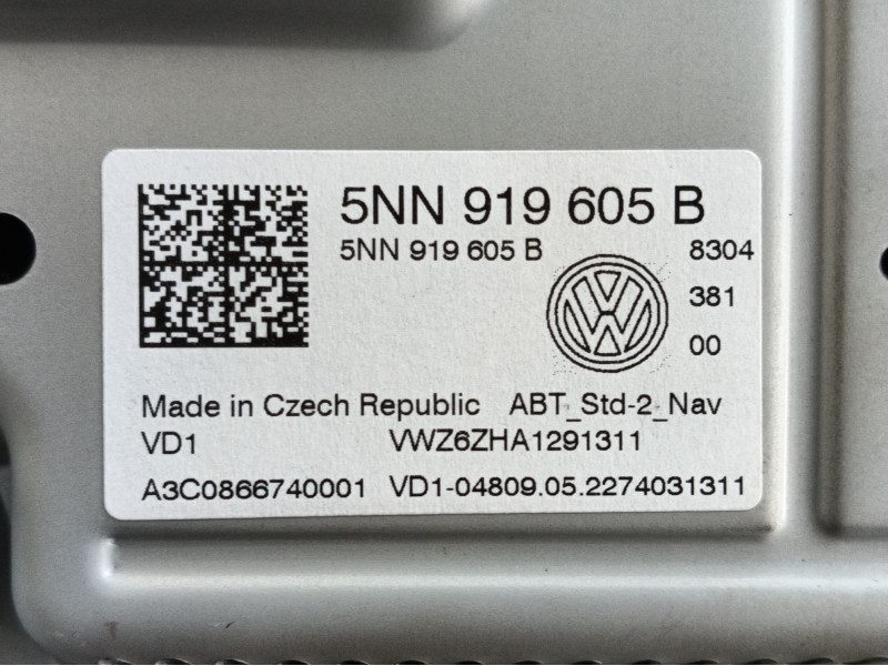 Recambio de pantalla multifuncion para volkswagen tiguan (ad1, ax1) 2.0 tdi referencia OEM IAM   