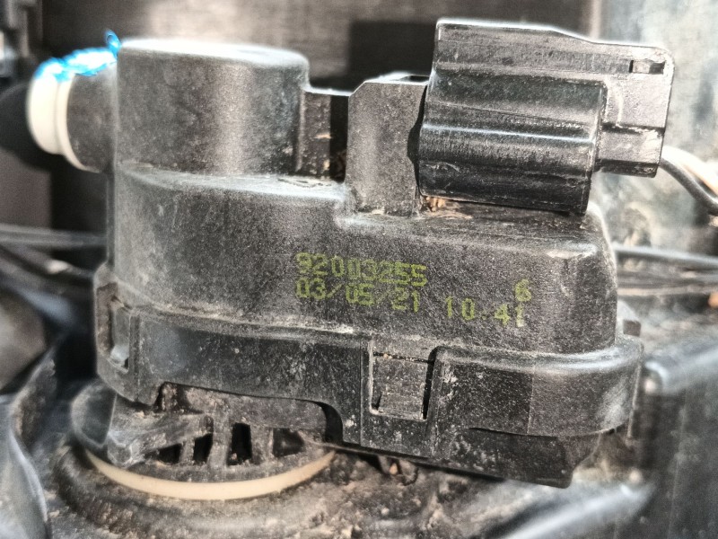 Recambio de faro derecho para nissan juke (f16_) 1.0 referencia OEM IAM 260106PM0A  