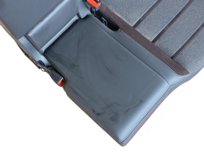 Recambio de asiento trasero izquierdo para seat tarraco (kn2) 2.0 tdi referencia OEM IAM  I140246ARB 