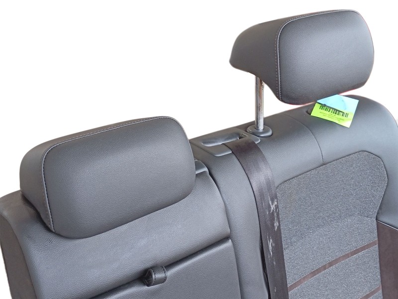 Recambio de asiento trasero izquierdo para seat tarraco (kn2) 2.0 tdi referencia OEM IAM  I140246ARB 