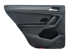 Recambio de guarnecido puerta trasera izquierda para seat tarraco (kn2) 2.0 tdi referencia OEM IAM  5FJ867211 