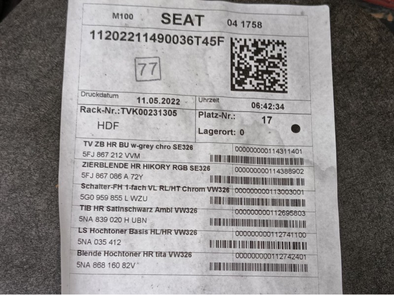 Recambio de guarnecido puerta trasera derecha para seat tarraco (kn2) 2.0 tdi referencia OEM IAM  5FJ867212 