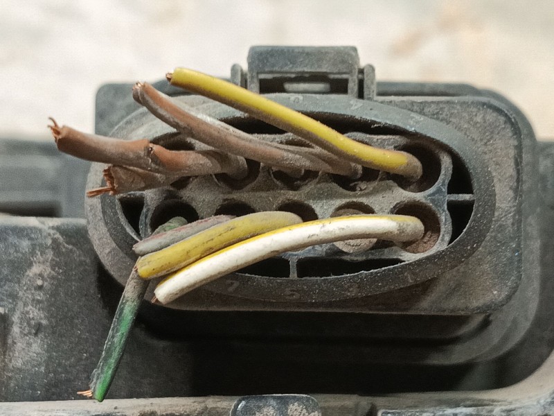 Recambio de faro derecho para audi a6 c5 (4b2, 4b4) 2.4 quattro referencia OEM IAM 4B3941004A 4B0941030 