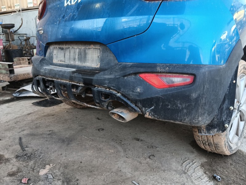 kia stonic (yb) del año 2022