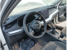 Recambio de salpicadero para skoda octavia iv (nx3, nn3, pv3) 2.0 tdi referencia OEM IAM    2