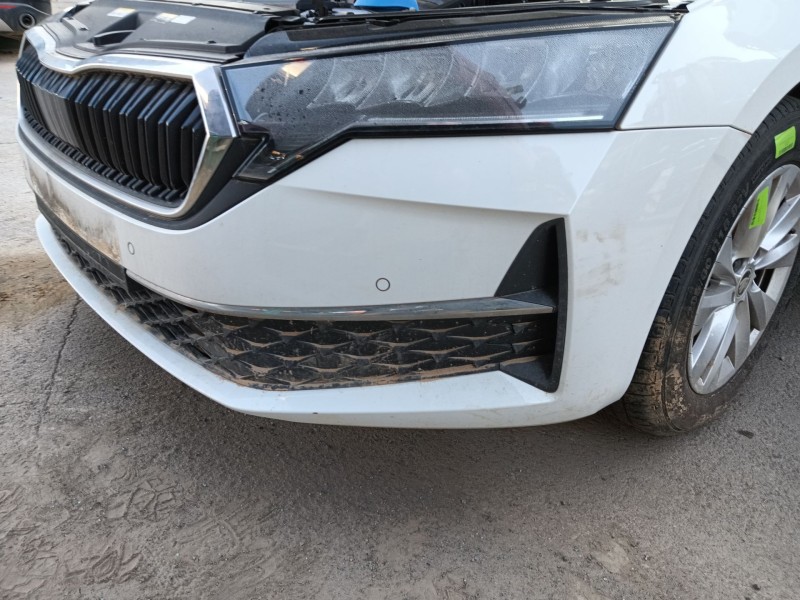 Recambio de paragolpes delantero para skoda octavia iv (nx3, nn3, pv3) 2.0 tdi referencia OEM IAM   