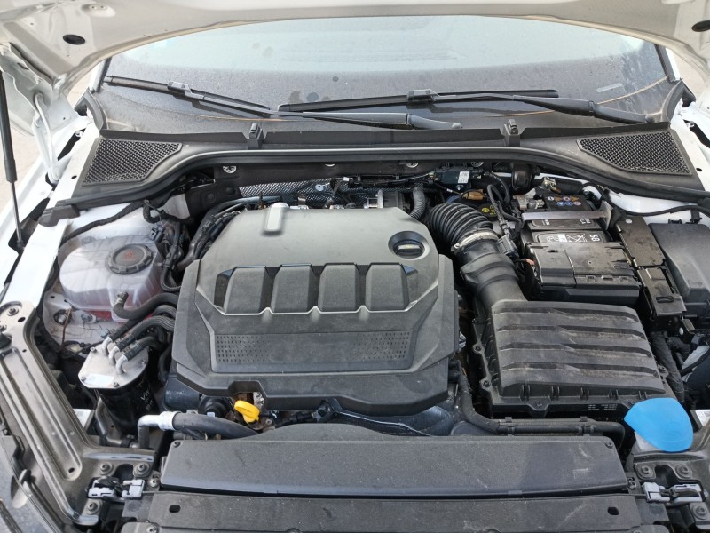 skoda octavia iv (nx3, nn3, pv3) del año 2024