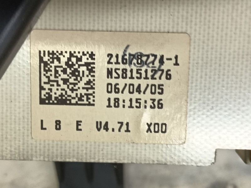 Recambio de cuadro instrumentos para renault master ii furgoneta (fd) 2.5 dci 120 referencia OEM IAM   