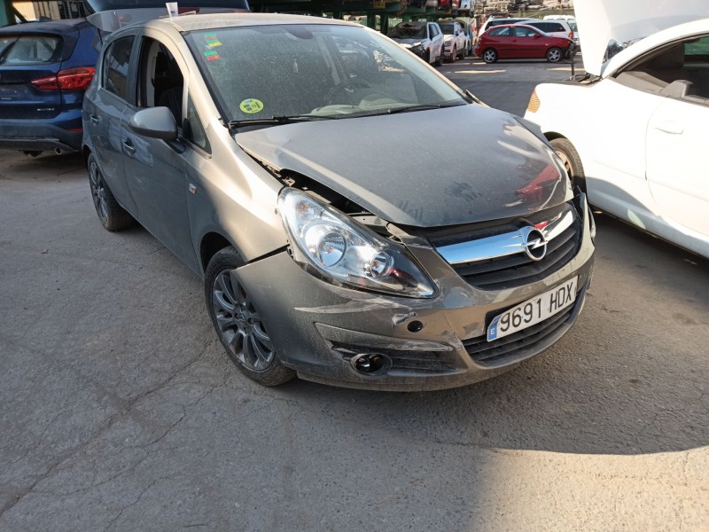 opel corsa d (s07) del año 2011