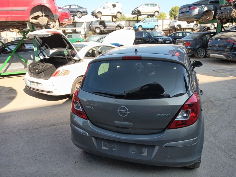 opel corsa d (s07) del año 2011