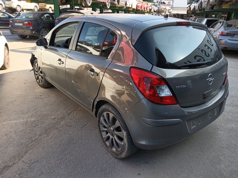 opel corsa d (s07) del año 2011