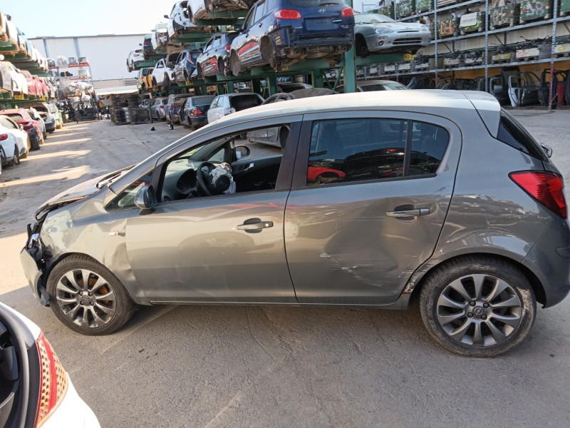 opel corsa d (s07) del año 2011