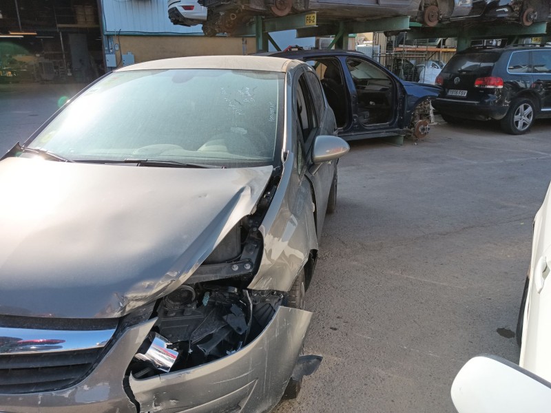 opel corsa d (s07) del año 2011