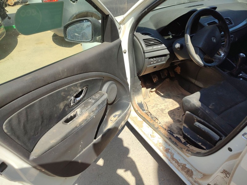 renault megane iii hatchback (bz0/1_, b3_) del año 2013