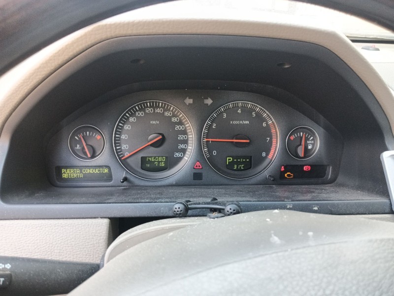 volvo xc90 i (275) del año 2004