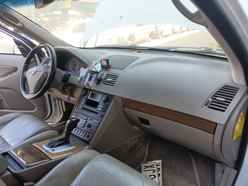 volvo xc90 i (275) del año 2004