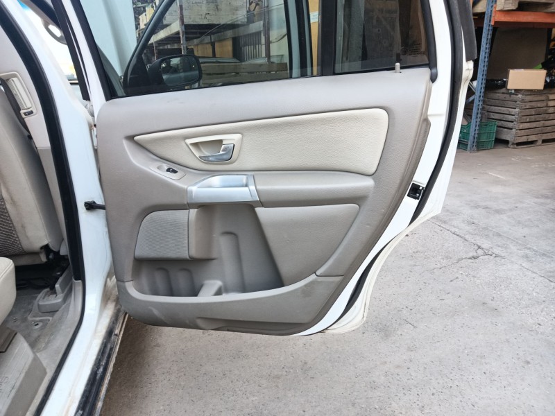 volvo xc90 i (275) del año 2004