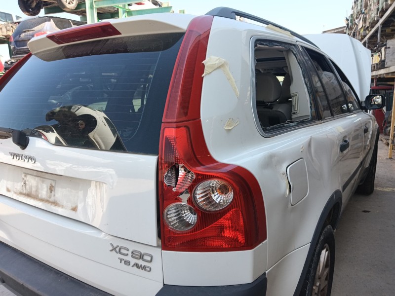 volvo xc90 i (275) del año 2004