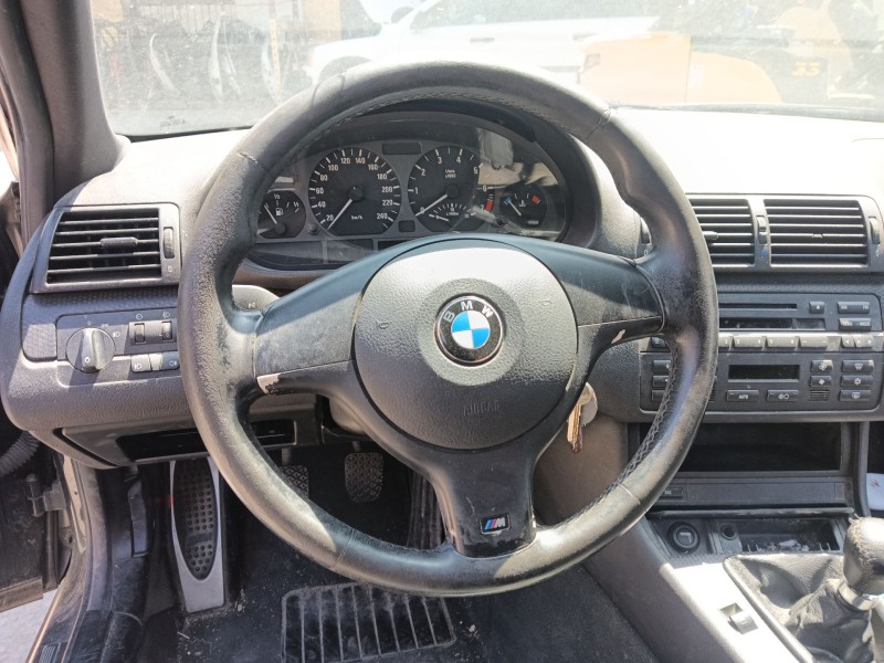 bmw 3 compact (e46) del año 2003