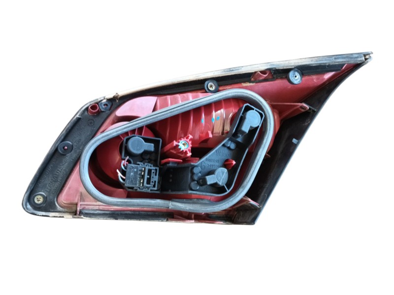 Recambio de piloto trasero izquierdo interior para renault vel satis (bj0_) 3.0 dci (bj0j, bj0n) referencia OEM IAM  8200014362 