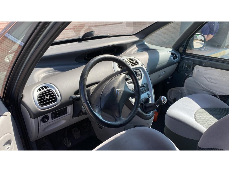 citroën xsara picasso (n68) del año 2010