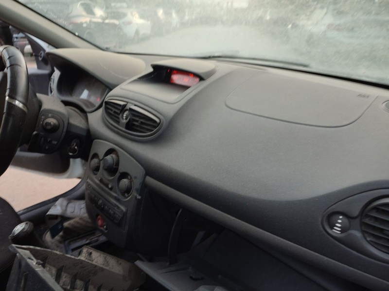 renault clio iii (br0/1, cr0/1) del año 2013