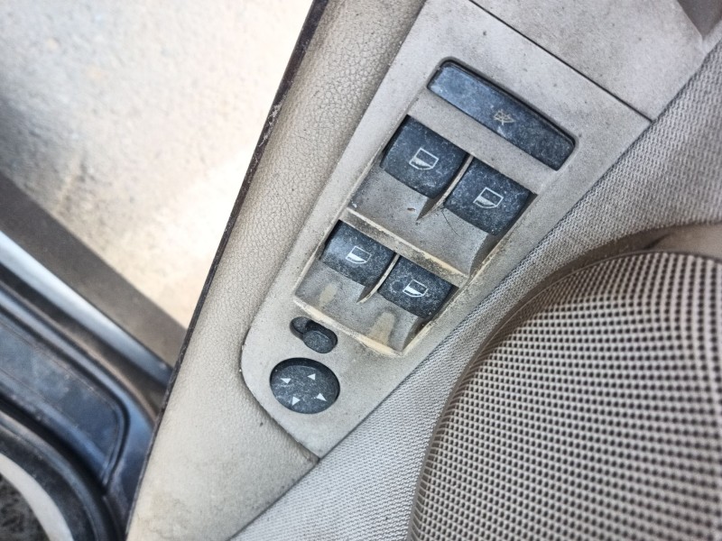 Recambio de mando elevalunas delantero izquierdo para bmw 3 (e90) 320 d referencia OEM IAM   