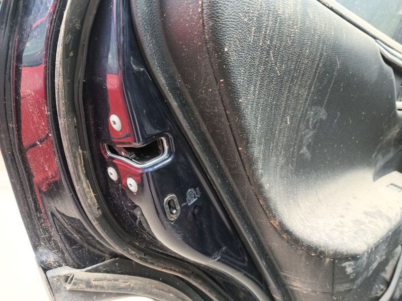 toyota rav 4 v (_a5_, _h5_) del año 2022