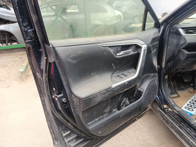 toyota rav 4 v (_a5_, _h5_) del año 2022